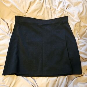 Studio M Elegant Black Mini Skirt